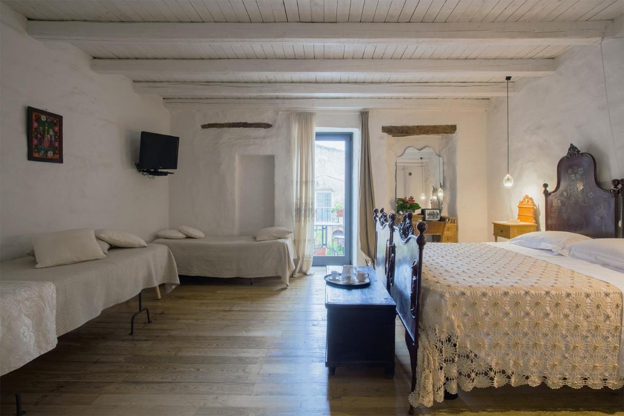 Wundergarten Dimora Dei Frati Gratteri Εξωτερικό φωτογραφία